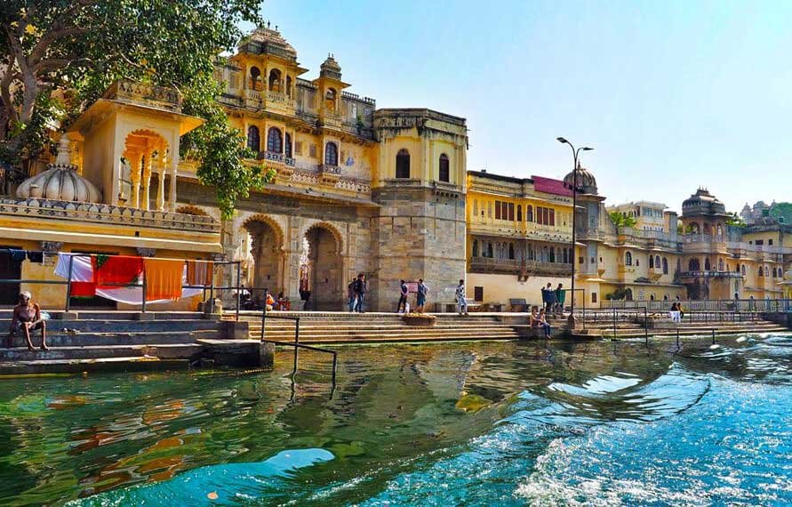 Golden Triangle Tour | Udaipur Sightseeing | Goa Sightseeing
