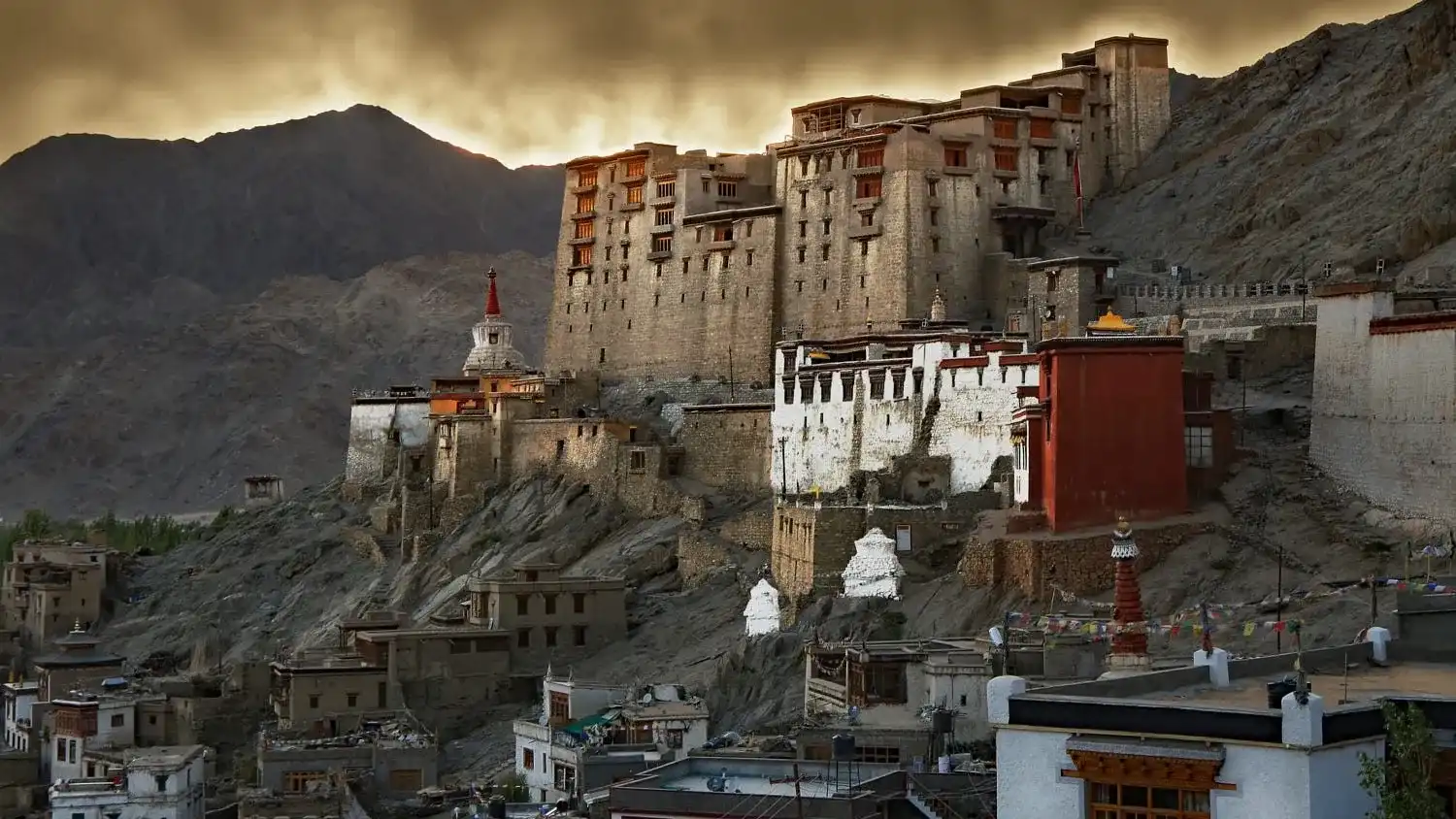 10 nights 11 Days Cheapest Leh Ladakh